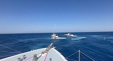 Bakan Yerlikaya, Muğla açıklarında bir teknede 210 gram skunk uyuşturucu maddesi yakalandığını duyurdu