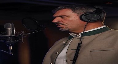 Bavyera Eyalet Başbakanı Söder’den Oktoberfest sürprizi: “Sweet Caroline” şarkısı yorumuyla sosyal medyada gündem oldu