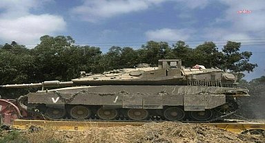 Berlin'de bir grup avukat, Almanya’nın İsrail’e silah ihracatı nedeniyle suç duyurusunda bulundu