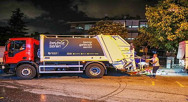 Beykoz’da semt pazarlarının ardından sokaklar da baştan sona temizleniyor