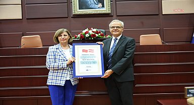 Bilimsel iş birliklerine köprü kuran Prof. Dr. Resch, Eskişehirli oldu