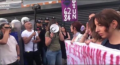 Boğaziçi’nde Hilal Özdemir protestosuna polis müdahalesi... Açıklamaya izin vermediler, abluka altına aldılar