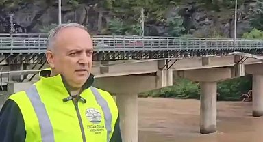 Borçka'da sağanak yağış... Belediye Başkanı Orhan: 