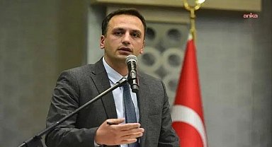 Bornova Belediye Başkanı Eşki’nden AK Partili Kaya’ya yanıt: “Kuldan utanmadığı net olarak ortadadır”