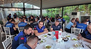Bornova Belediye Başkanı Ömer Eşki Zabıta Teşkilatı'yla buluştu 