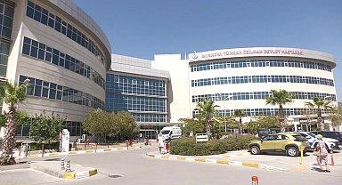 Bornova’da hemşireye hakaret davası... Sağlık çalışanlarından 663 sayılı KHK’nın kaldırılması çağrısı