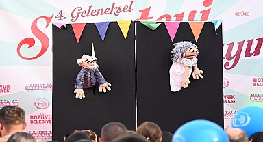 Bozüyük'te çocuklar, 4. Geleneksel Sanatevi Panayırı'nda eğlendi