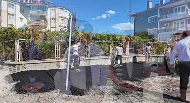 Burdur Belediye Başkanı Ercengiz, Boyacıoğlu Caddesi’ndeki çalışmaları yerinde inceledi 