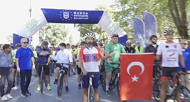 Bursa Heykel’de araç sesleri yerini çocuk gülüşlerine bıraktı