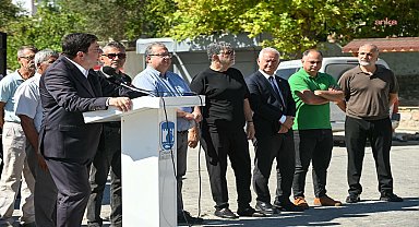 Çanakkale Belediyesi'nden Sarıcaeli yangınından zarar gören üreticiye arpalık yem desteği