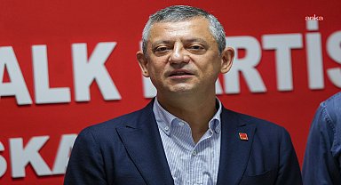 CHP Genel Başkanı Özgür Özel Sinop'ta parti örgütüyle kahvaltı yaptı