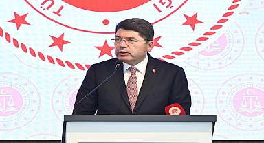 CHP İstanbul İl Yönetiminin tedbiren görevden uzaklaştırılması.. Adalet Bakanı Tunç: 