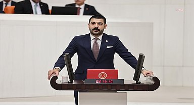 CHP’li Gökçek, Ulaştırma Bakanı'na, internet trafiği bant genişliğinin neden daraltıldığını sordu 