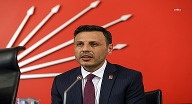 CHP’li Özgür Çelik: Olağanüstü kongre için başlattığımız imza sürecinde 48 saat içinde 632 delegemizin 506’sı imzalarını il binamıza ulaştırdı