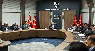 CHP MYK, Özgür Özel başkanlığında toplandı