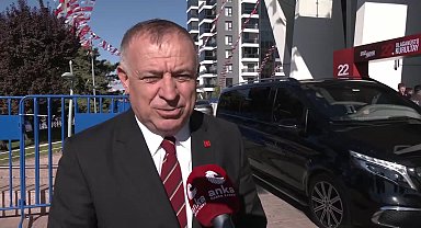CHP'nin 22'nci Olağanüstü Kurultayı… Gökan Zeybek: 