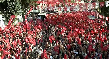 CHP'nin ''Millet İradesine Sahip Çıkıyor'' mitingi... Özgür Özel: 