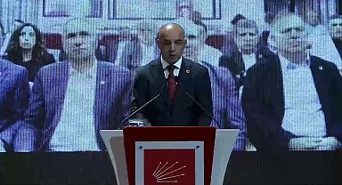 CHP Örgüt Temsilcileri Meclisi Toplantısı... Özgür Özel: Polisimizi, Türkiye'nin kurucu partisi, Gazi Mustafa Kemal Atatürk'ün partisinin karşısına dikenlere karşı dimdik ayakta duranlara selam olsun