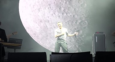 Çim Konserleri’nde Mustafa Sandal coşkusu