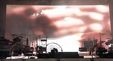 Çim Konserleri sahnesi Derya Uluğ’u ağırladı