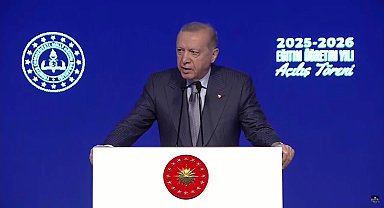 Cumhurbaşkanı Erdoğan: “Yeni eğitim öğretim yılındaki faaliyetlerin iki ana temasının 'Aile ve Yeşil Vatan' olarak belirledik
