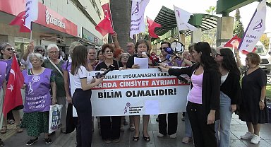 Cumhuriyet Kadınları’ndan ‘kız ortaokulu’ tepkisi: Dini eğitimi yaygınlaştırmak için milli eğitim araç haline getiriliyor