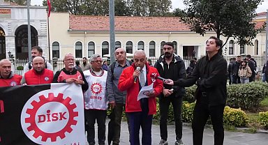 DİSK İstanbul Bölge Temsilciliği, dövülerek öldürülen Moldovalı işçi Nicolai Palamarcıuc için valilik önünde açıklama yaptı