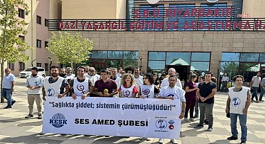 Diyarbakır’da sağlık çalışanlarına şiddet protesto edildi