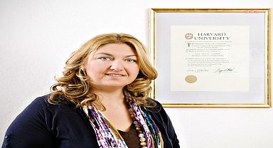 Dr. Elif Duygu Cındık-Herbrüggen, Almanya'da “2025 Yılı En İyi Kadın Doktor Ödülü
