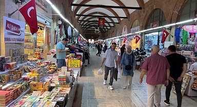 Edirne Tarihi Arasta Çarşısı esnafı Selimiye Camisi’nin restorasyonunun tamamlanmasını istiyor