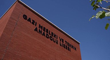 Ekrem İmamoğlu: Gazi Mesleki ve Teknik Anadolu Lisesi’ni büyük ve modern bir eğitim kampüsü olarak yeniden yaptık