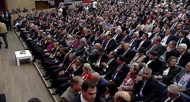 Ekrem İmamoğlu'ndan CHP'nin 22'nci Olağanüstü Kurultayı'na Aşık Mahzuni Şerif'li mesaj: 