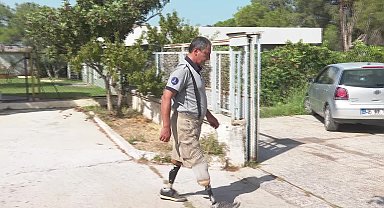 Engelli itfaiyeci çok sevdiği mesleğinden hiç kopmadı