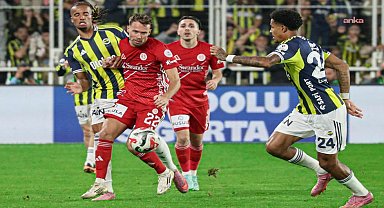 Fenerbahçe, Antalyaspor’u 2-0 mağlup etti
