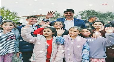 Fethiye Belediye Başkanı Karaca, eylül ayı maaşını öğrencilere bağışladı