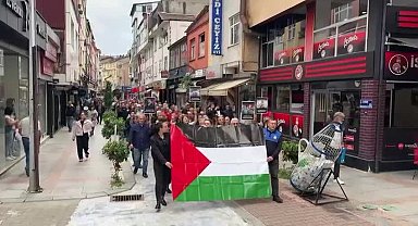 Fındıklı'dan Filistin'e destek yürüyüşü... Ercüment Şahin Çervatoğlu: “Netanyahu'yla Trump'la kol kola gezenler, cami avlularında Filistin diyor