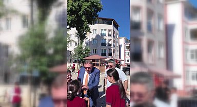 Gerze Belediye Başkanı Belovacıklı, Atatürk İlkokulu öğrencileriyle buluştu