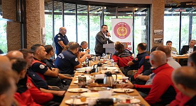 Giresun Belediye Başkanı Köse, itfaiye personeli ile bir araya geldi 