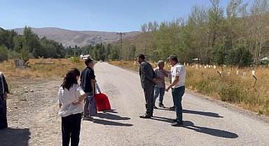 Hakkari’de servis ihalesindeki anlaşmazlık nedeniyle taşımalı eğitim kapsamındaki 88 köyde öğrenciler okullarına gidemiyor