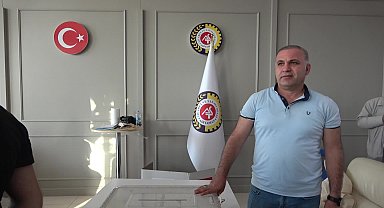 Hüseyin Buluş, CHP Adıyaman Merkez İlçe Başkanlığı’na yeniden seçildi