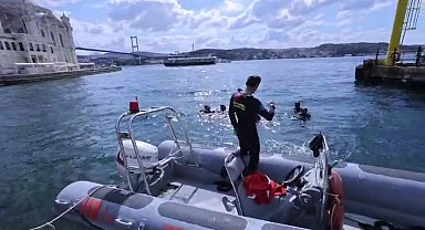 İBB, Uluslararası Kıyı Temizliği gününde deniz dibi temizliği yaptı 