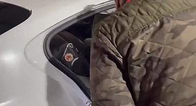 İçişleri Bakanı Yerlikaya: Uyuşturucu madde satıcılarına yönelik düzenlenen operasyonlarda son iki haftada bin 811 şüpheli yakalandı