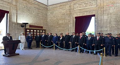 İtfaiyeciler Ata’nın huzuruna çıktı