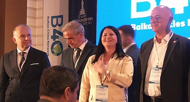 İzmir, B40 Zirvesi’ne ev sahipliği yaptı