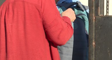 İzmir Büyükşehir Belediyesi’nin beslenme paketi projesi sürüyor