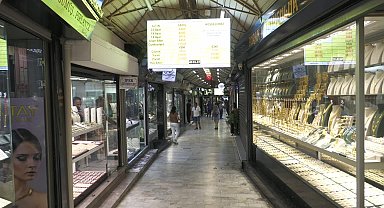 İzmir Kuyumcular Odası Başkanı Buyrukçu: ''Gram altın yıl sonunda minimal 6 bin lira ama 8 bin lirayı da görebilir''