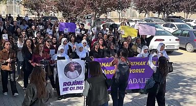 Kadınlar Van'da Rojin Kabaiş için yürüdü