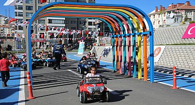 Keçiören’de Avrupa Hareketlilik Haftası kutlamaları, renkli görüntülerle sona erdi