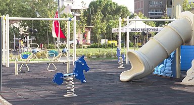 Kiraz’da Mimar Ferdi Zeyrek Parkı ve Zübeyde Hanım Anne Evi açıldı