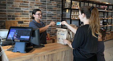 Kuşadası Belediyesi'nden Halk Ada Market ile kadın kooperatiflerine destek